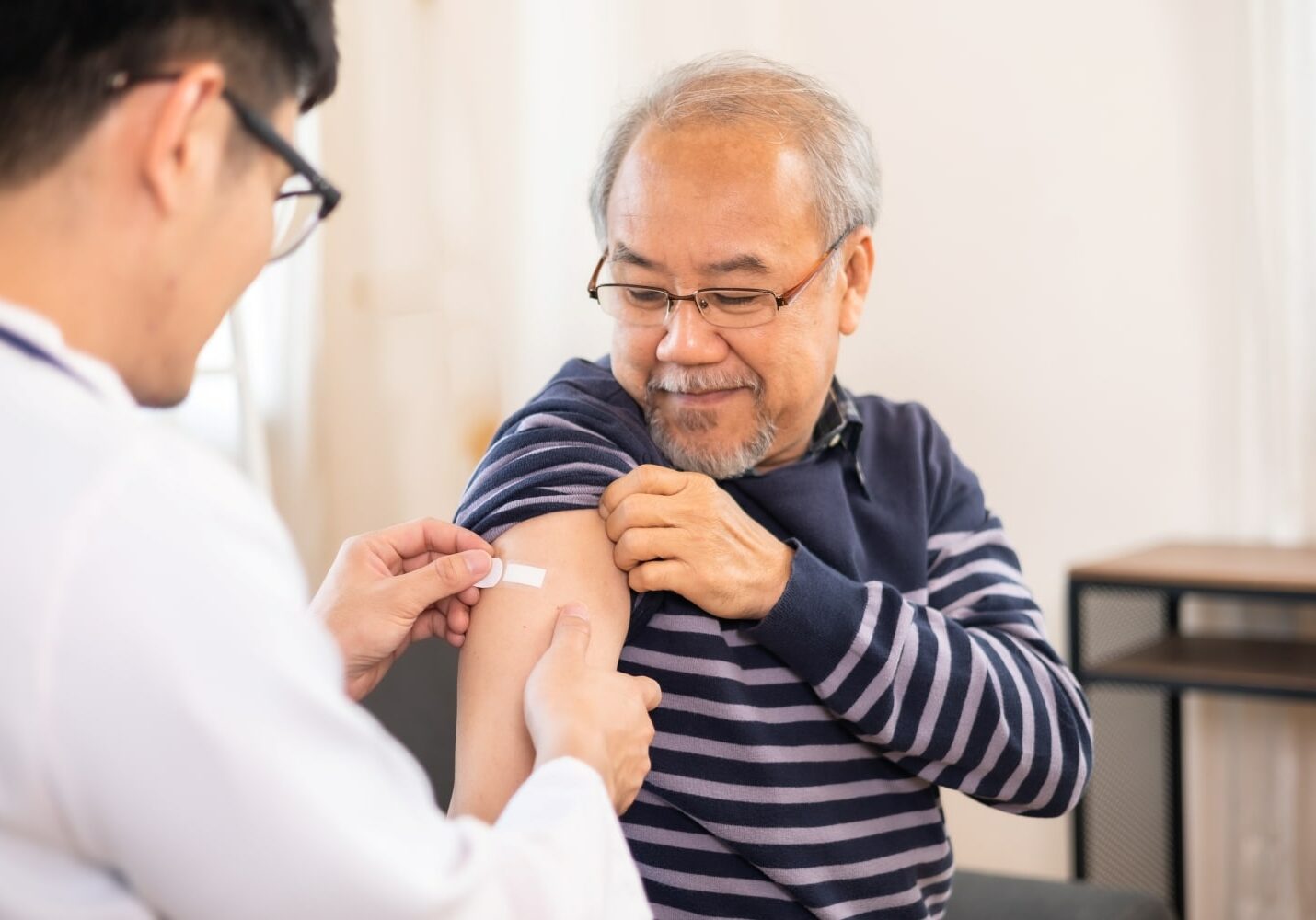 Man getting a flu shot